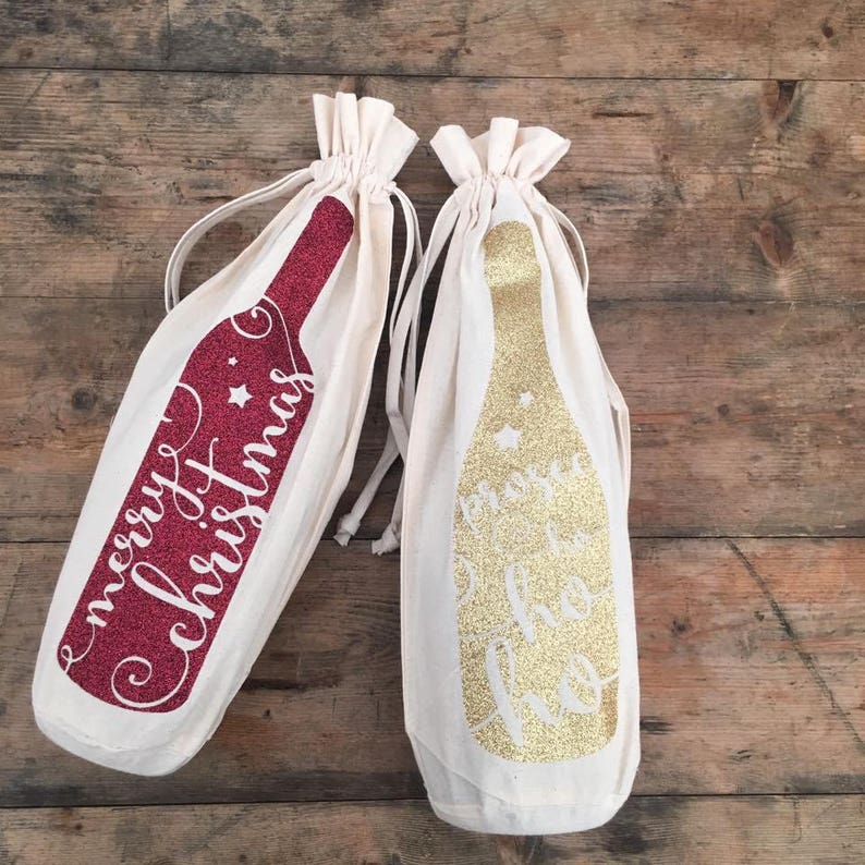 Glitter Wine Bags that can be personalised. Prosecco, wine, champagne, merry christmas. image 1