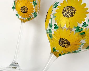 Hand Painted Personalised Sunflower Champagne Flute | Floral Wedding Gift