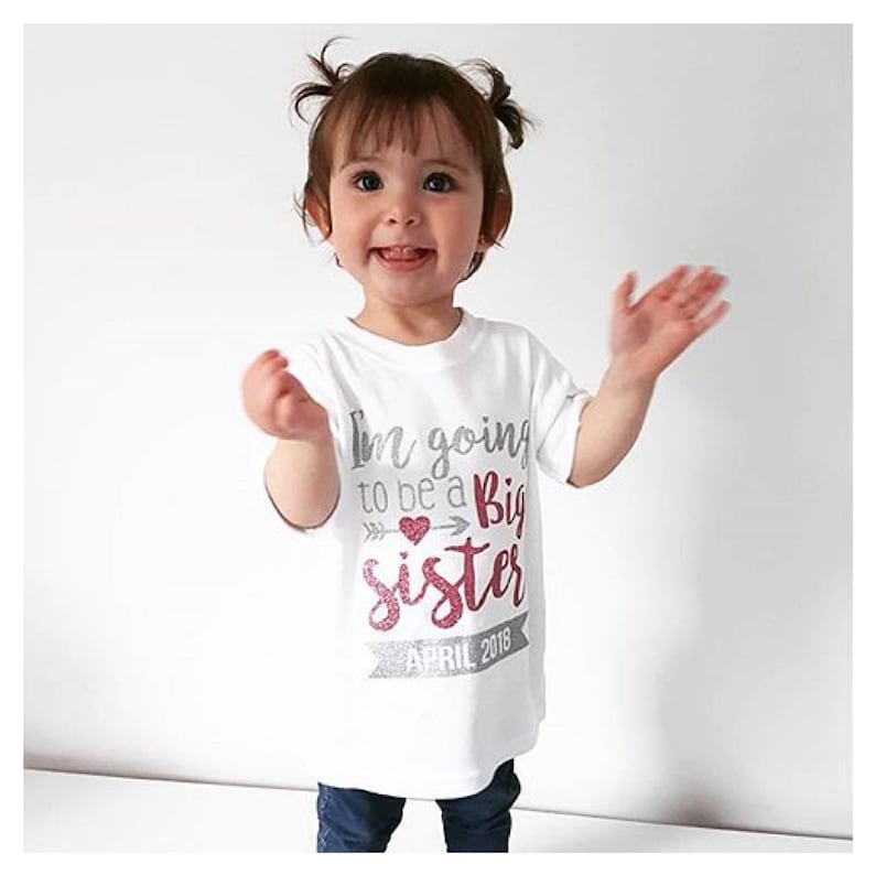 I'm Going to be a Big Sister Birth Announcement Pregnancy Reveal T-Shirt Top/Vest Glitter for Girl/Baby image 7