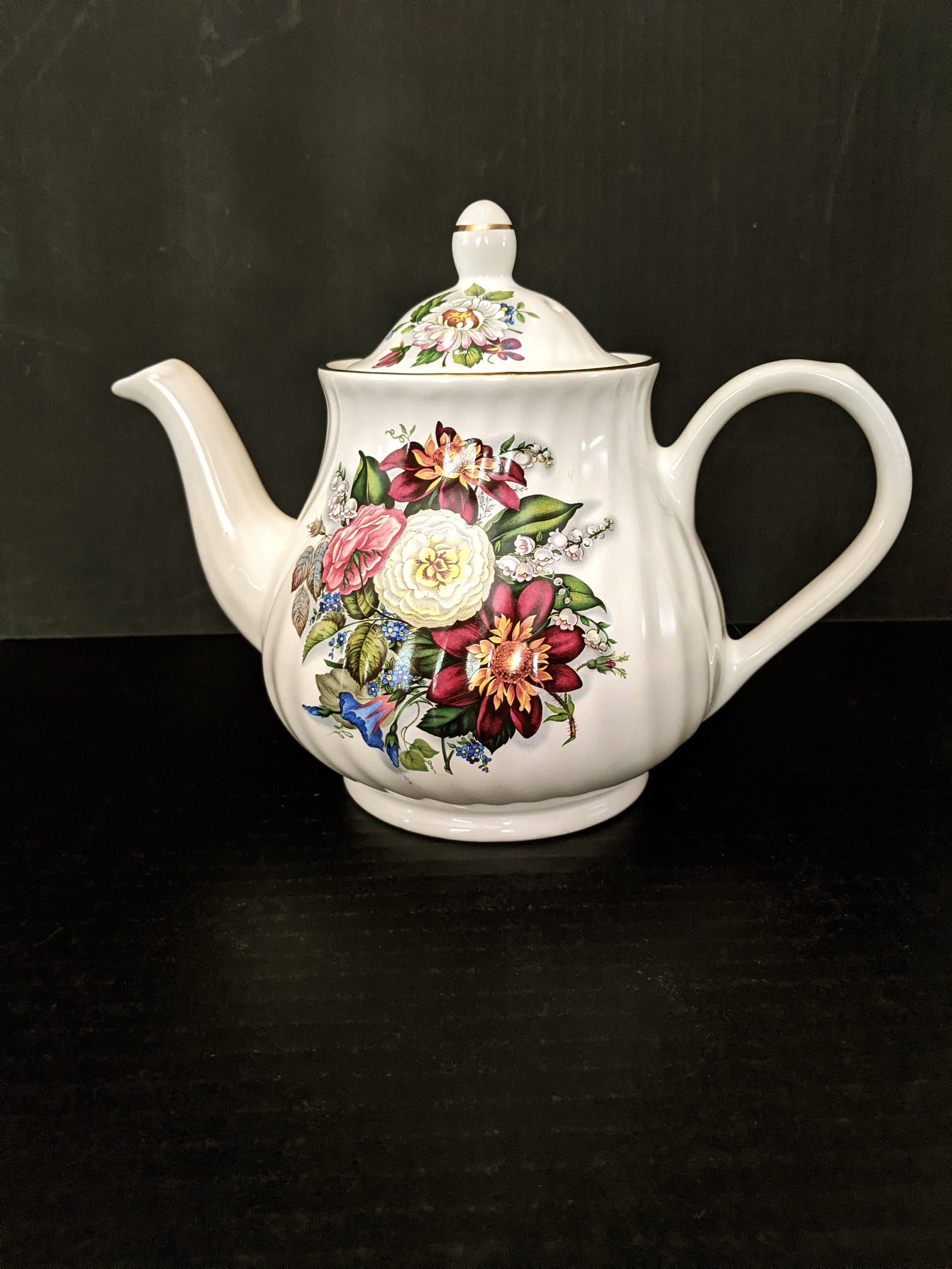 Vintage Arthur Wood & Son Staffordshire England Large Tea Pot