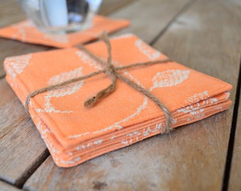 Set of 4 Orange Fabric Coasters with Leaf Pattern, Orange Coasters, Modern Coasters, Drink Coasters, Handmade Gift, Set of 4 Coasters