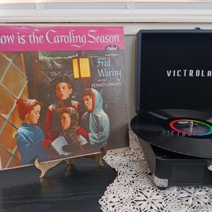 Fred Waring - Now Is The Caroling Season - Circa 1959