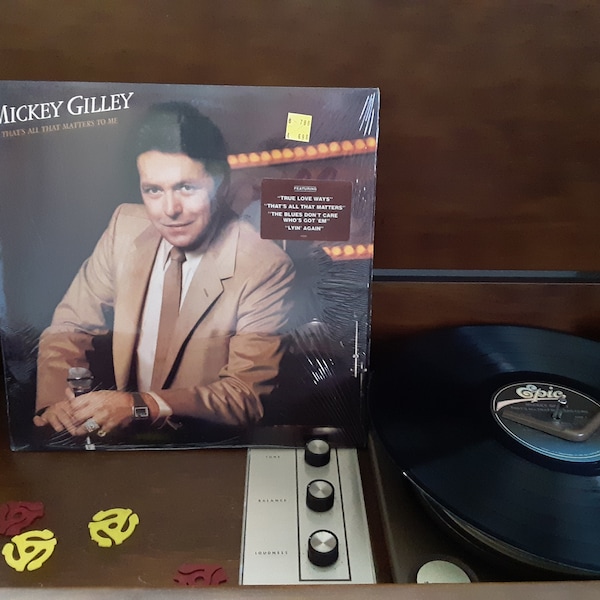 Mickey Gilley - That's All That Matters To Me - Circa 1980