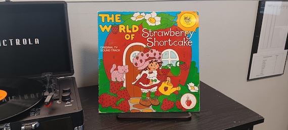 Strawberry Shortcake - the World of Strawberry Shortcake - Circa