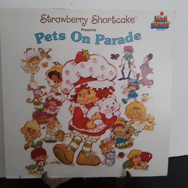 Strawberry Shortcake - Pets On Parade - Circa 1982