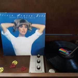Olivia Newton John - Don&#39;t Stop Believen&#39; - Circa 1976