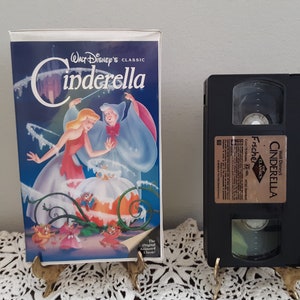 Black Diamond Collection - Walt Disney Classic &quot;Cinderella&quot;  VHS Tape