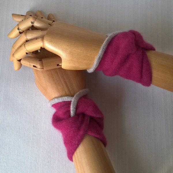 Cashmere wrist warmers Up-cycled sweaters, raspberry pink pulse cuffs No Thumbs,
