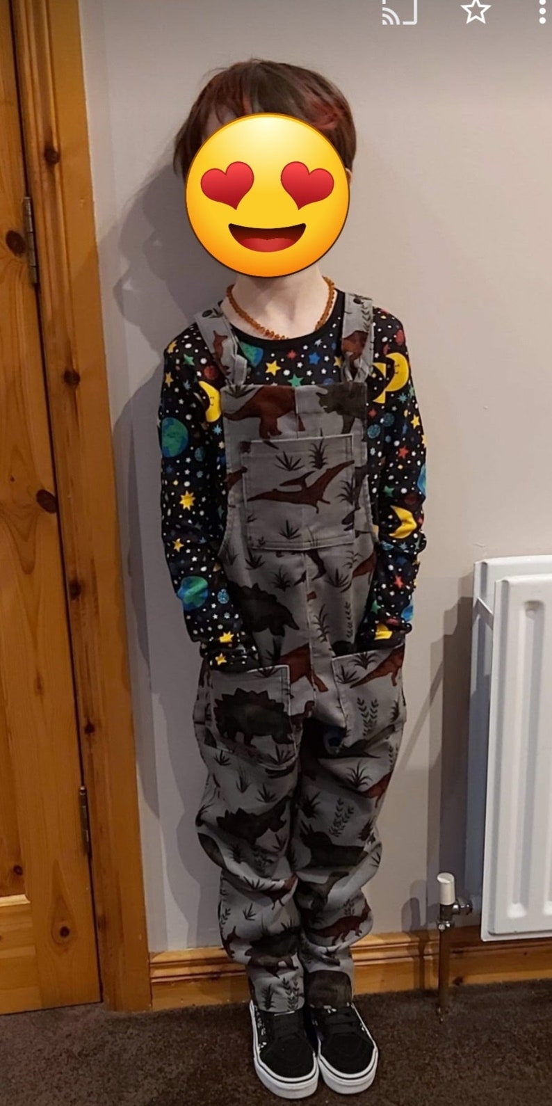 Childrens grey Dinosaur Dungarees in stretch corduroy bild 6