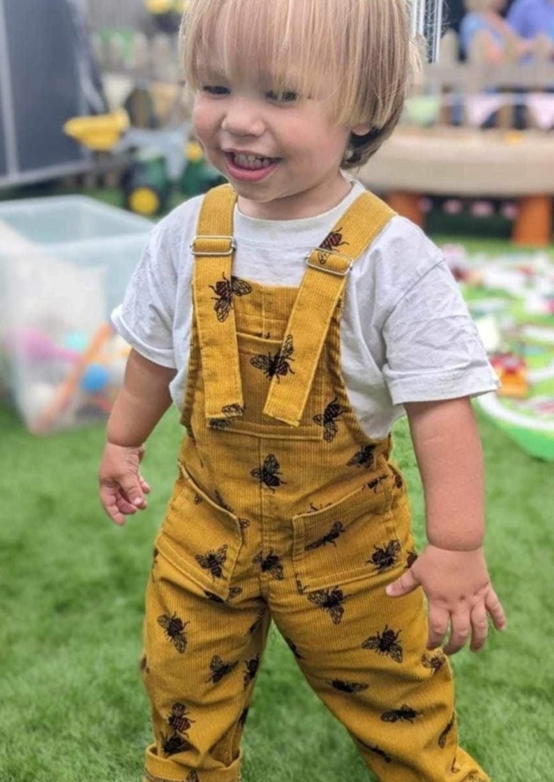 Childrens grey Dinosaur Dungarees in stretch corduroy bild 4