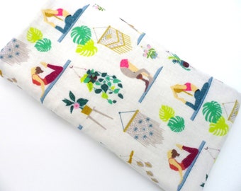 Glasses case / phone case 3.25" x 6.5" approx.  Yoga