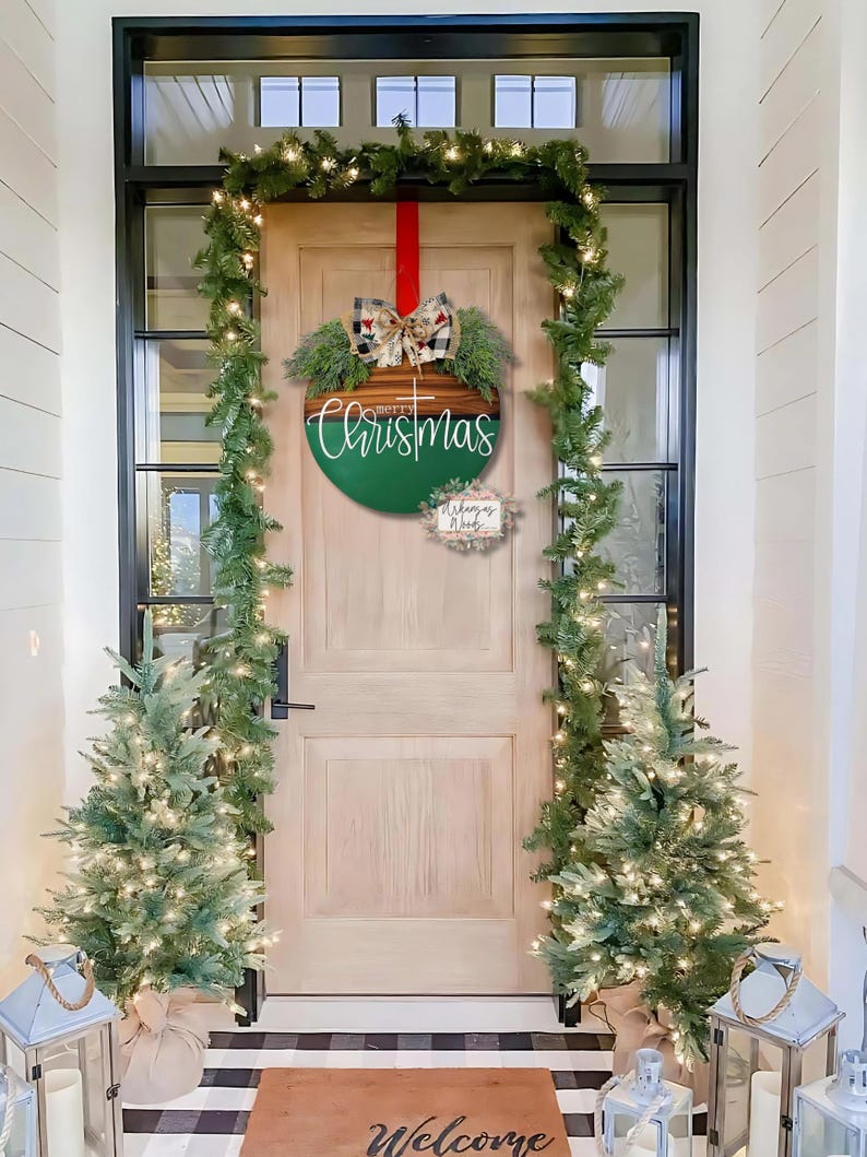 Farmhouse Christmas Door Hanger: Nativity Scene Wreath, Religious Decor image 2