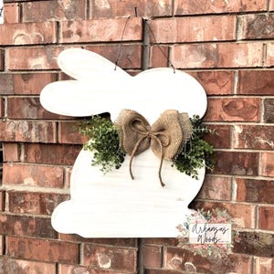 Easter Bunny Door Hanger: Farmhouse Spring Wreath, Burlap Bow
