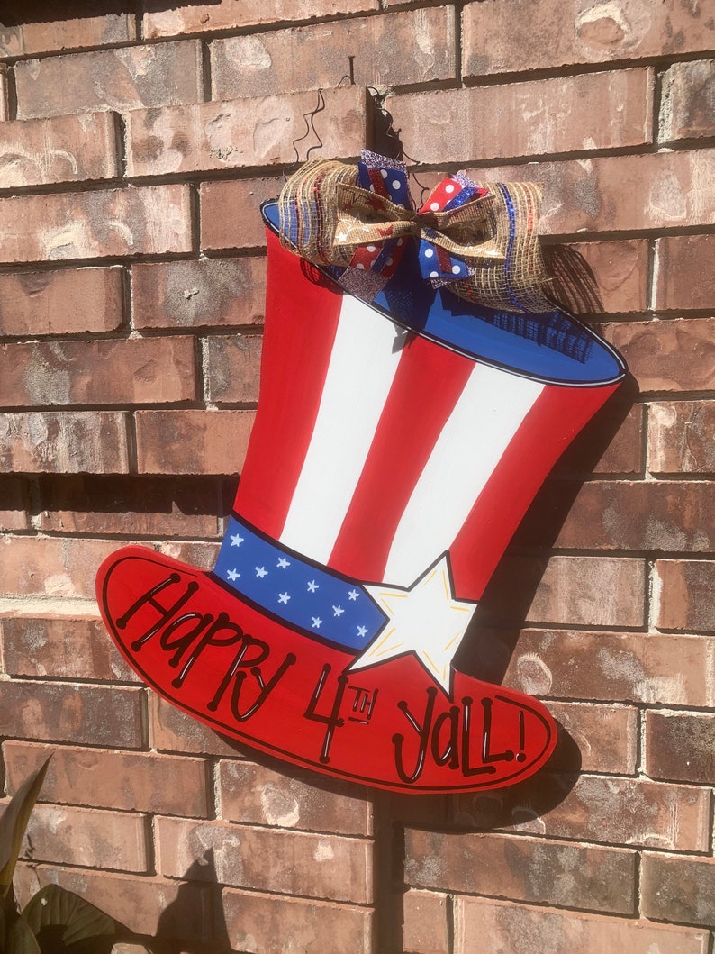 Add Patriotic Flair with a 4th of July Door Hanger!