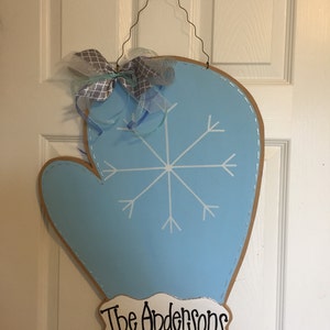 Winter door hanger, Mitten Door Hanger, Winter wreath, Winter decor, Snowflake wreath, snowflake door, snow door hanger, snowflake decor image 3