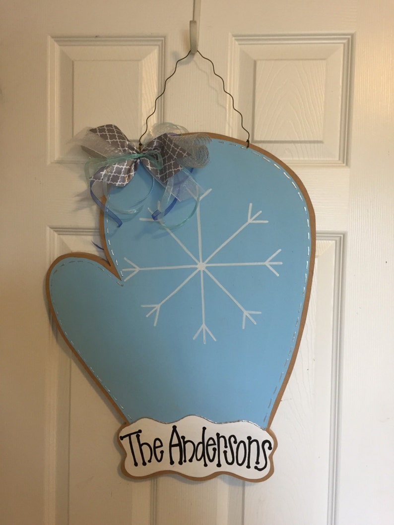 Winter door hanger, Mitten Door Hanger, Winter wreath, Winter decor, Snowflake wreath, snowflake door, snow door hanger, snowflake decor image 3