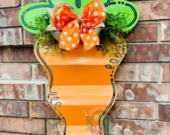 Handmade Easter Carrot Door Hanger: Glitter Accents, Spring Decor