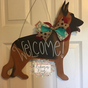 German Shepherd Door Hanger, German Shepherd Wreath, Dog Wreath, Dog Door Hanger, Dog Decor, Dog Lover Decor, dog mom decor, pet gift