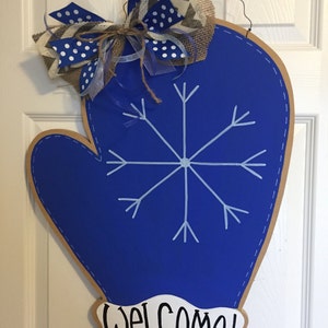 Winter door hanger, Mitten Door Hanger, Winter wreath, Winter decor, Snowflake wreath, snowflake door, snow door hanger, snowflake decor image 1