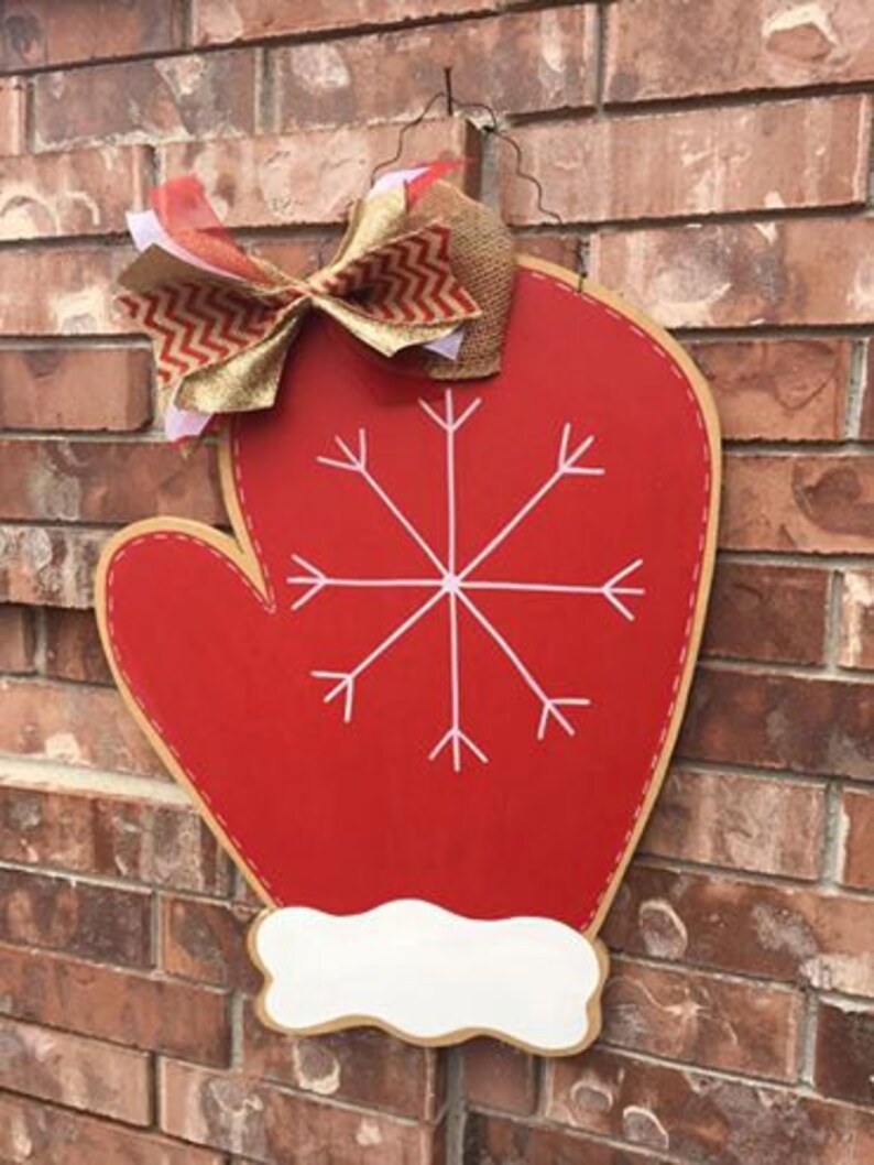 Winter door hanger, Mitten Door Hanger, Winter wreath, Winter decor, Snowflake wreath, snowflake door, snow door hanger, snowflake decor image 2