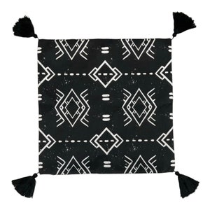 Capa de almofada estilo Boho, almofada branca preta com borlas, fronha de setas, almofada dispersa de design de interiores 43x43cm