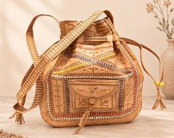 Woven Crossbody Bag, Front Flap Purse, 31 x 31cm x 8cm
