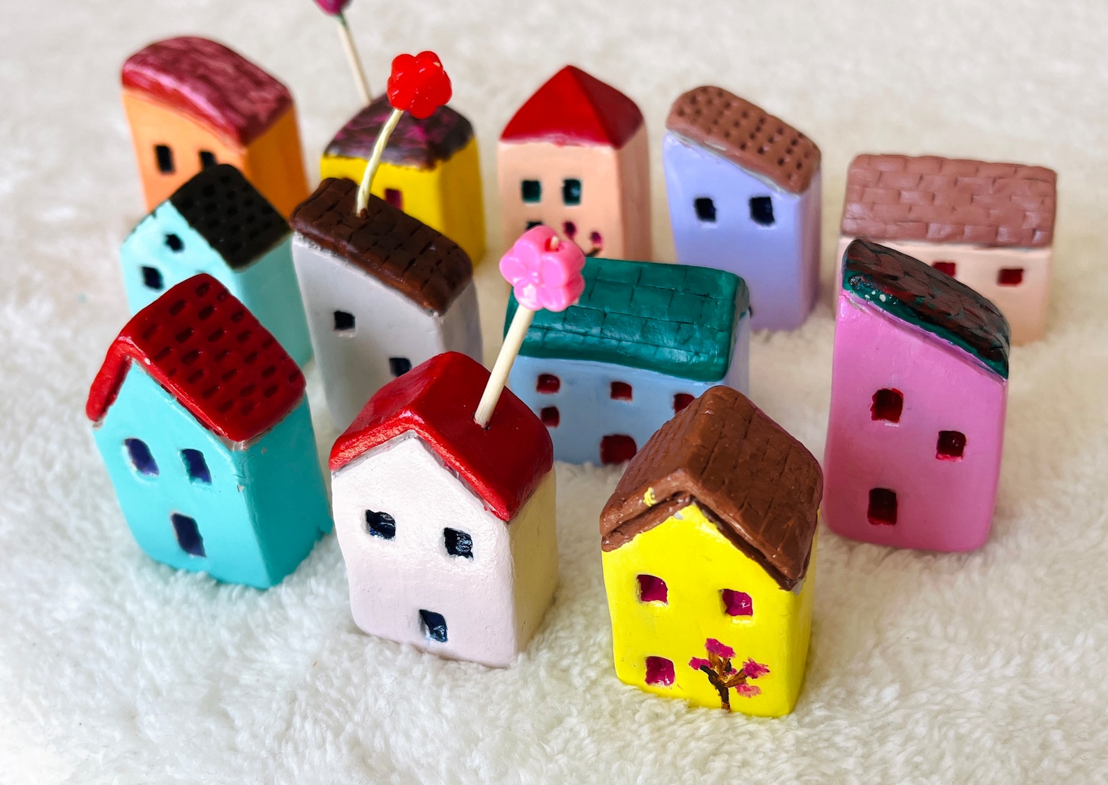 Little Ceramic Houses L Sold Individually Cute Mini Ceramic Houses Putz ...