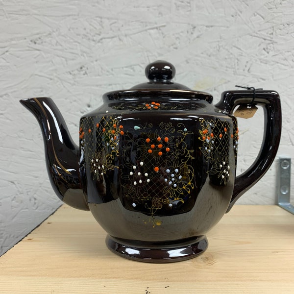 Japanese Moriage Teapot