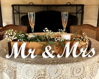 Wedding Table Decor, Wedding Table Sign, Wedding Table Centerpieces, Vintage Mr & Mrs sign