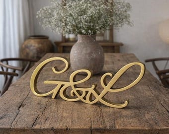 Letrero con iniciales de pareja, regalo de 5º aniversario, letrero de madera personalizado con nombre, aniversario de boda, regalo de compromiso, letrero de aniversario de madera