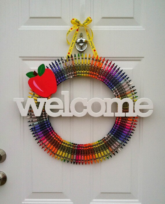 Items similar to Crayon Wreath Item 132 on Etsy