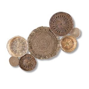 Bohemian Frayed Tan Basket Wall Arrangement - Set of 7 Beautiful Neutral Pieces for Living Room, Bedroom