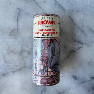 Vintage Wallpaper Border – Krown No. 0312 – 21.7 cm x 5 m (8.5 in x 197 in) – Made in England – NOS Roll