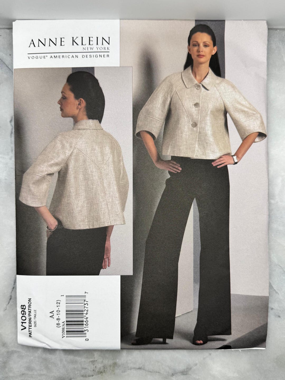 2009 Vogue 1098 Sewing Pattern - Misses’ Jacket and Pants (sizes 6-12 ...