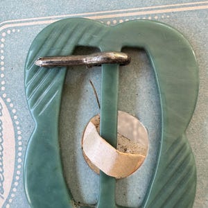 Vintage Art Deco Buckle Set - 48 mm x 37 mm - Set of 6 Beauclaire Buckles - Retro Celluloid Look -Soft Green