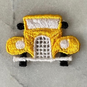 Vintage Yellow Car Embroidered Patch - 6.5 cm x 5 cm (2.5 x 2 in) - Sew On or Iron On Applique -  Retro Vehicle Motif