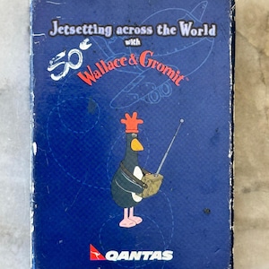 1989 Qantas Wallace & Gromit-speelkaarten - Jetsetting Across the World - Compleet kaartspel - geopend en gebruikt - vintage souvenir luchtvaartmaatschappij