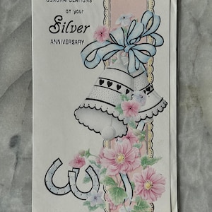 Zilveren verjaardagskaart Ansley Design jaren 90 - vintage bruiloftsklokken en bloemdessin - nieuw en ongebruikt