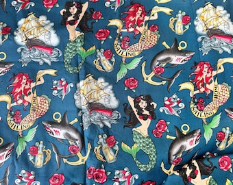 Tissu sirène et requin de style tatouage 2019 - Traditions de tissu - 97,5 cm x 63 cm (38,39&quot; x 24,8&quot;)