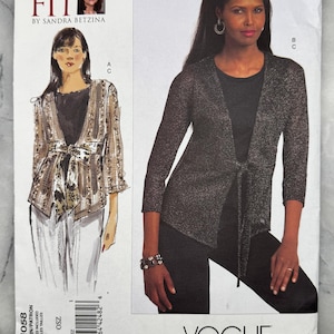 2008 Vogue V1058 裁縫パターン - ミセス用カーディガンとタンクトップ (ワンサイズ) - Sandra Betzina - 未カット、工場で折り畳んだ状態