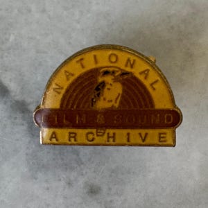 1990s Vintage National Film & Sound Archive Badge – Enamel Lapel Pin – 2 x 1.3 cm (0.79 x 0.51 in)