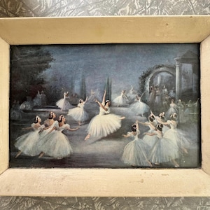 1950s Vintage Ballet Dancers Print – Cream Wooden Frame – 28 × 19 cm (11 × 7.5 in)