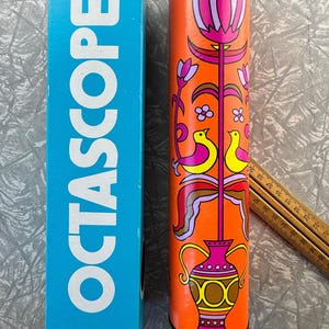 1970s Vintage Octascope Kaleidoscope – IKECHO Japan – Psychedelic Floral Design – 26.5 cm (10.43 in)