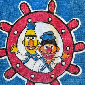Vintage Bert & Ernie Sailor-patch jaren 80 – opnaaiende applicatie – blauw en roze cartoonmotief – Sesamstraat-stoffenpaneel