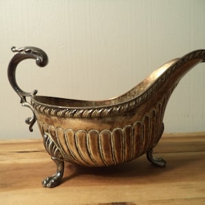 Vintage Silver Plate On Copper Gravy Sauce Serving Dish Highly Detailed Tripod Lions Feet