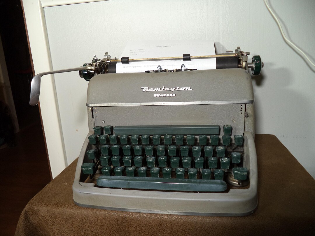 1958 Remington Rand STANDARD Full Size Desk Top Typewriter - Etsy