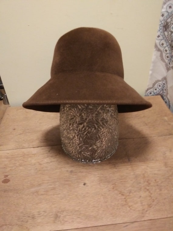 Vintage Helen Kaminski Cloche Style Hat Chocolate Brown Brushed