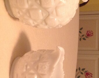 Westmoreland Milk Glass Old Quilt Pattern Sugar and Creamer Set