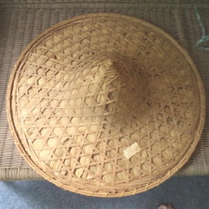 Vintage Asian Conical Coolie Hat Bamboo Weave Circa 70&#39;s