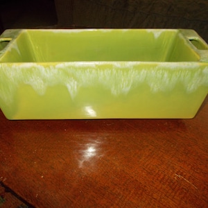 Vintage Plant Master Calif 412 Window Box Planter with Water Reservoir